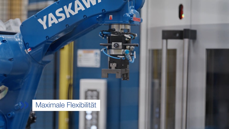 Blauer Yaskawa Roboter